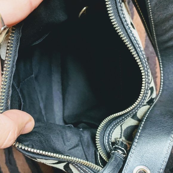 Coach Black and Gray Shoulder Bag with Signature Monogram - Picture 7 of 8